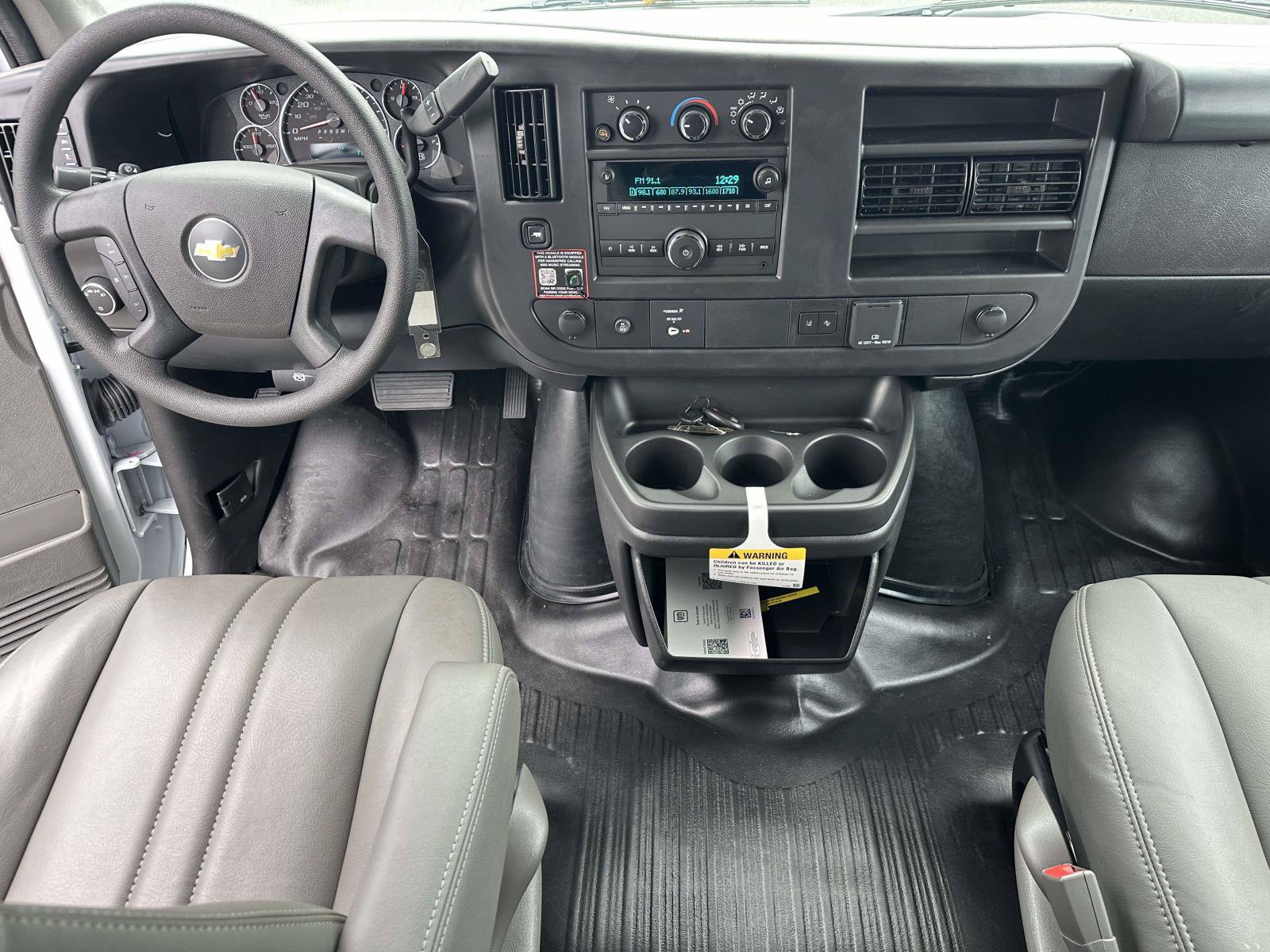 New 2026 Chevrolet Express 2500 w/ Safety Package RWD image 9