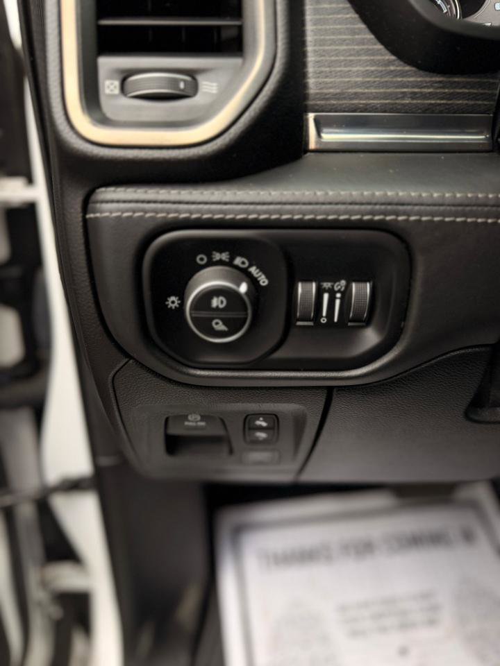 Used 2019 RAM 1500 Limited AWD/4WD image 24