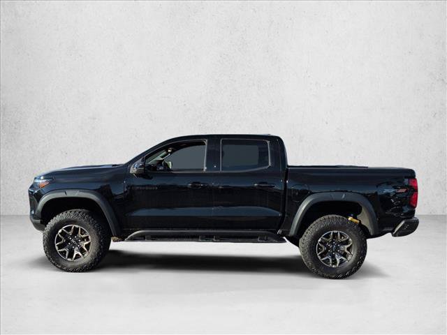 Used 2024 Chevrolet Colorado ZR2 w/ Safety Package AWD/4WD image 5