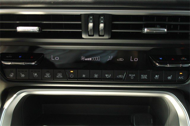 Certified 2025 MAZDA CX-70 3.3 Turbo w/ Premium Plus Pkg image 19