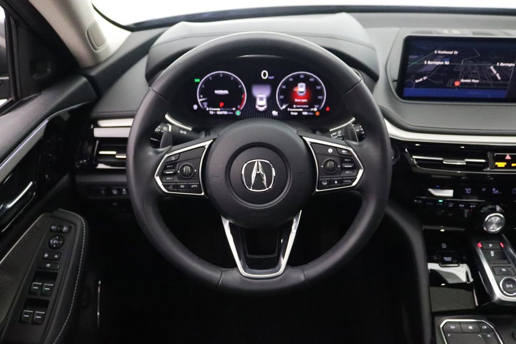 Used 2024 Acura MDX SH-AWD w/ Technology Package image 18