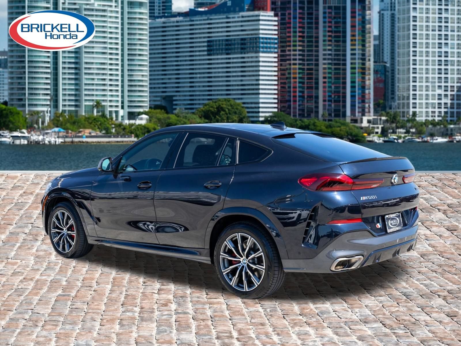 Used 2023 BMW X6 M50i w/ Executive Package AWD/4WD image 7