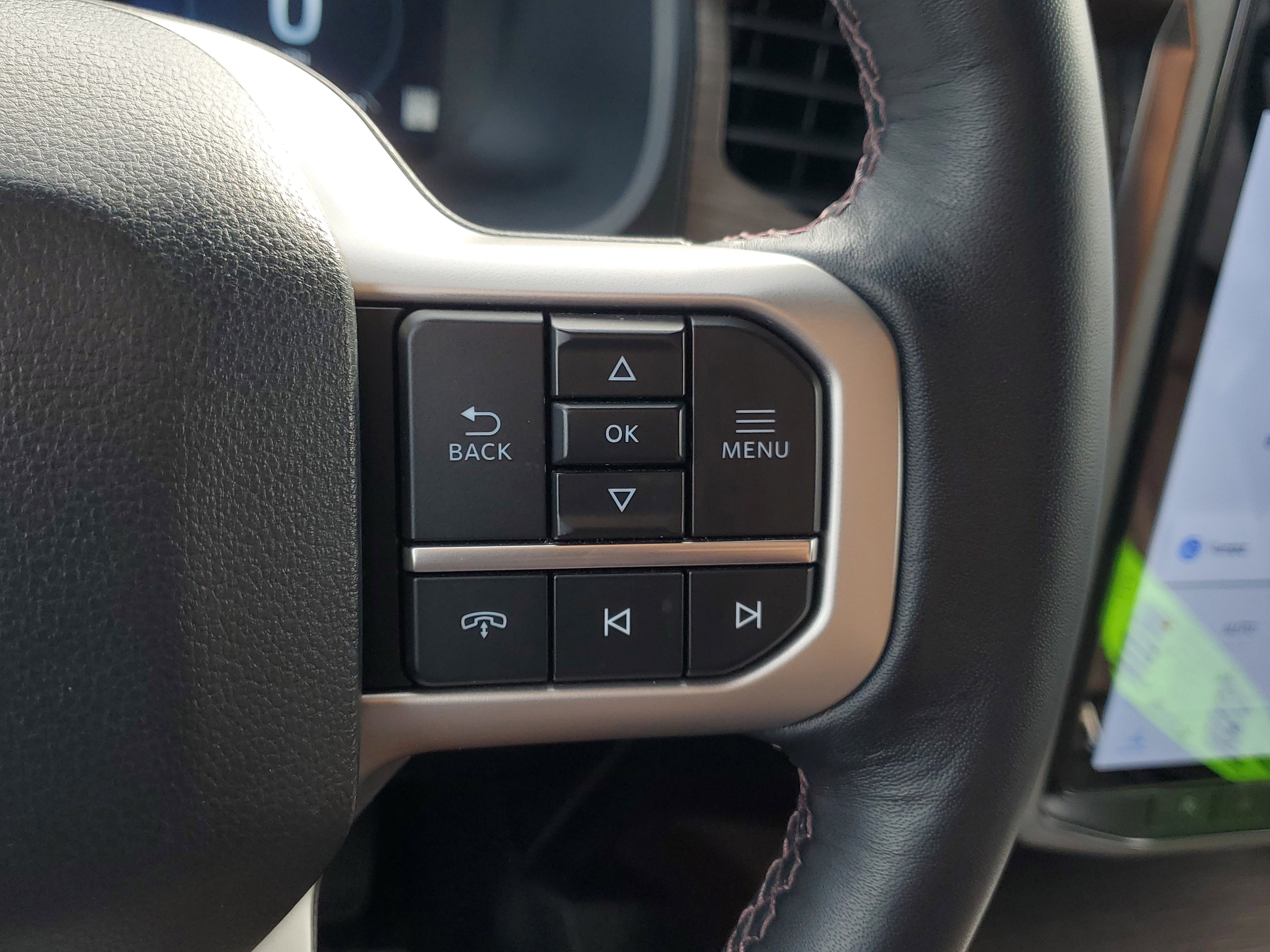 Used 2024 Ford Expedition Limited image 26