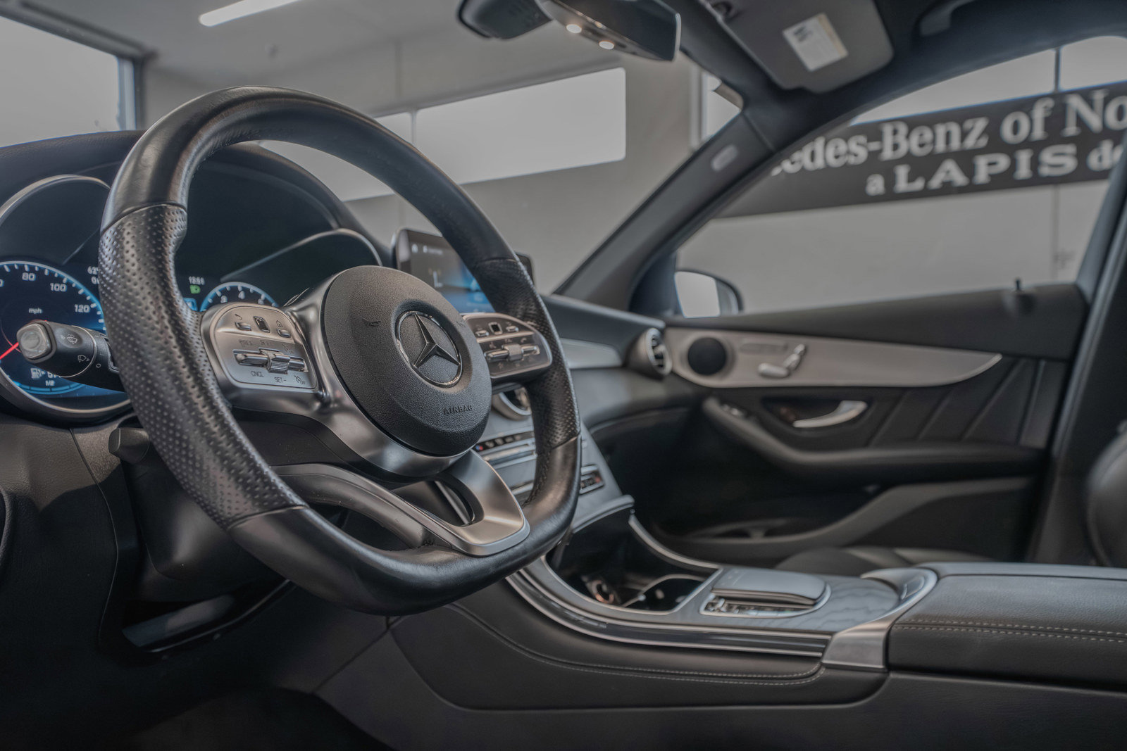 Used 2021 Mercedes-Benz GLC 300 GLC 300 image 7