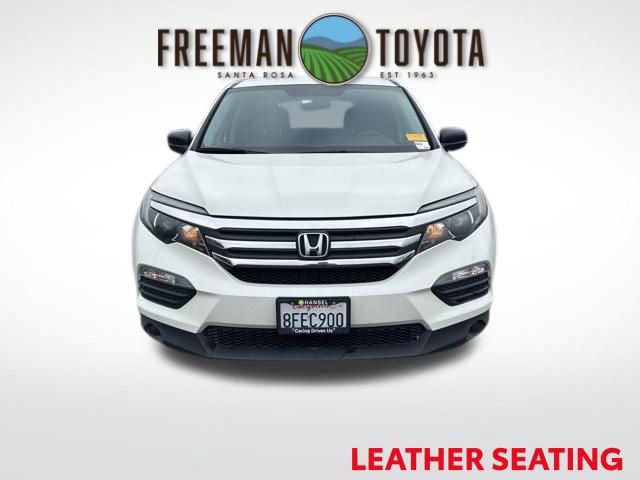 Used 2018 Honda Pilot LX image 2