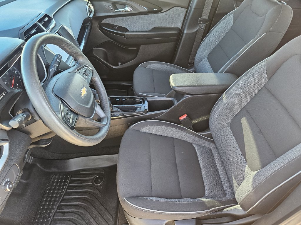 Used 2023 Chevrolet TrailBlazer LS FWD image 13
