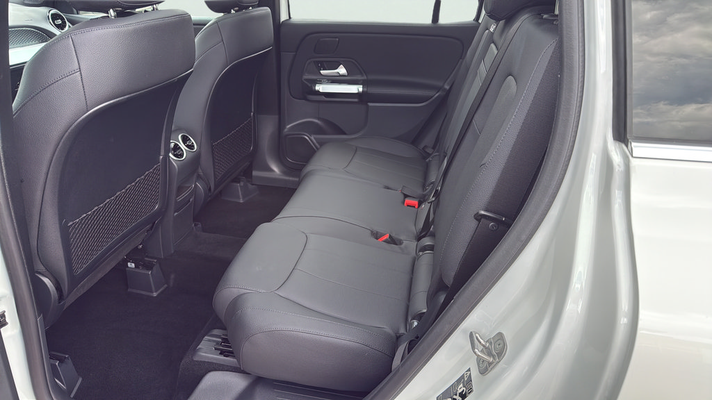 Certified 2026 Mercedes-Benz GLB 250 4MATIC image 20