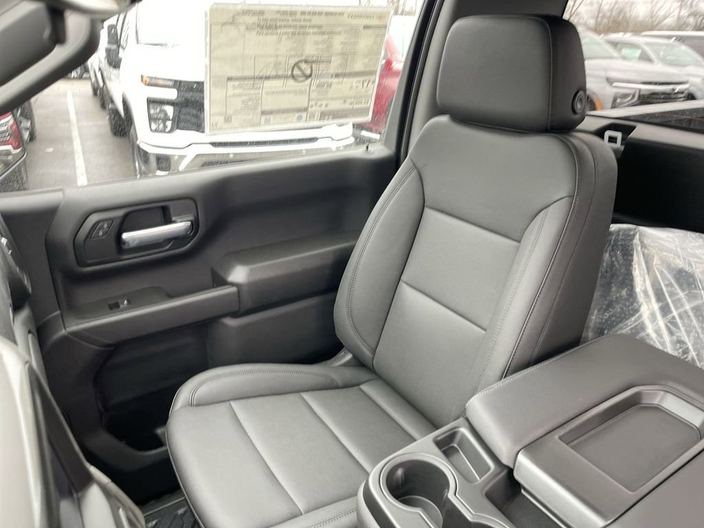 New 2026 Chevrolet Silverado 1500 W/T w/ WT Value Package AWD/4WD image 22