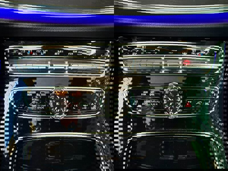 Used 2017 Mercedes-Benz E 300 image 36