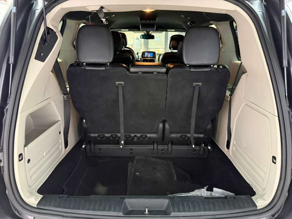 Used 2019 Dodge Grand Caravan SXT FWD image 49