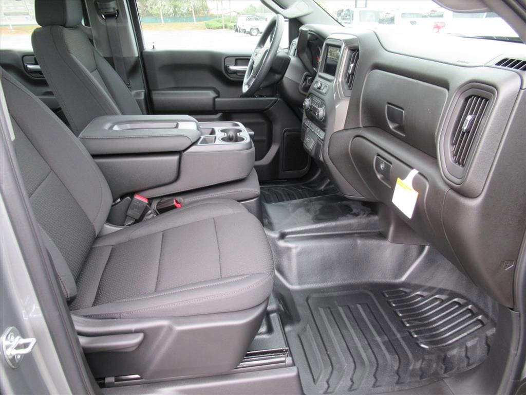 New 2026 Chevrolet Silverado 1500 W/T RWD image 9