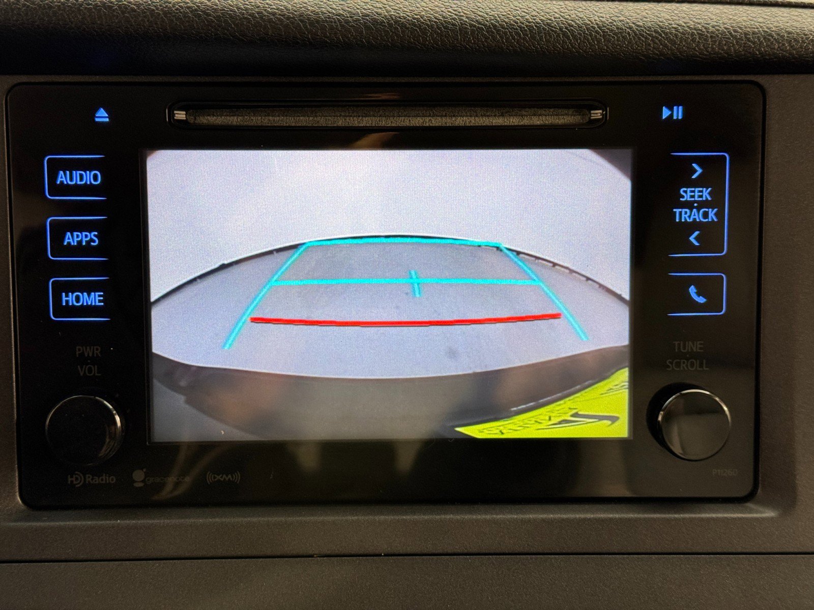 Used 2016 Toyota Sienna XLE FWD image 26