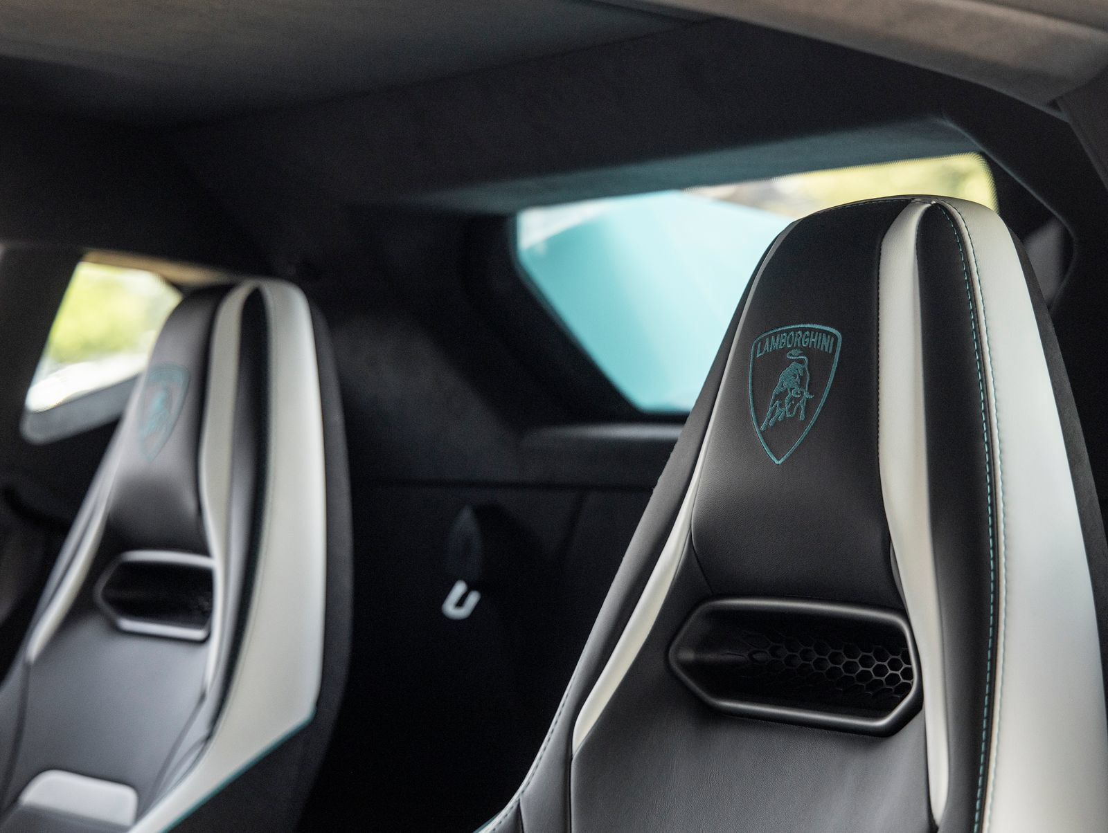 Used 2026 Lamborghini Temerario AWD/4WD image 27
