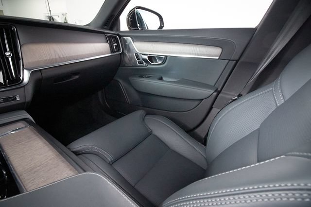 Certified 2023 Volvo S90 B6 Ultimate AWD/4WD image 9