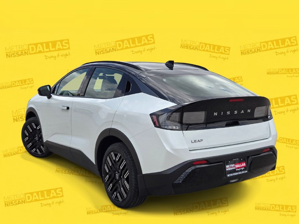New 2026 Nissan Leaf Platinum+ w/ Cargo Package (Platinum+) FWD image 4
