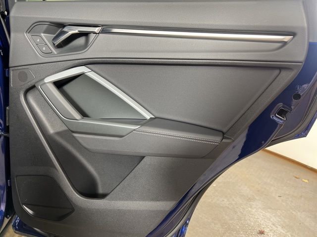 Certified 2025 Audi Q3 2.0T Premium w/ Convenience Package image 12