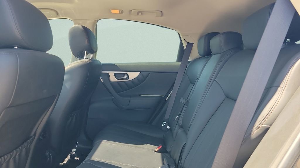 Used 2016 INFINITI QX70 2WD image 15