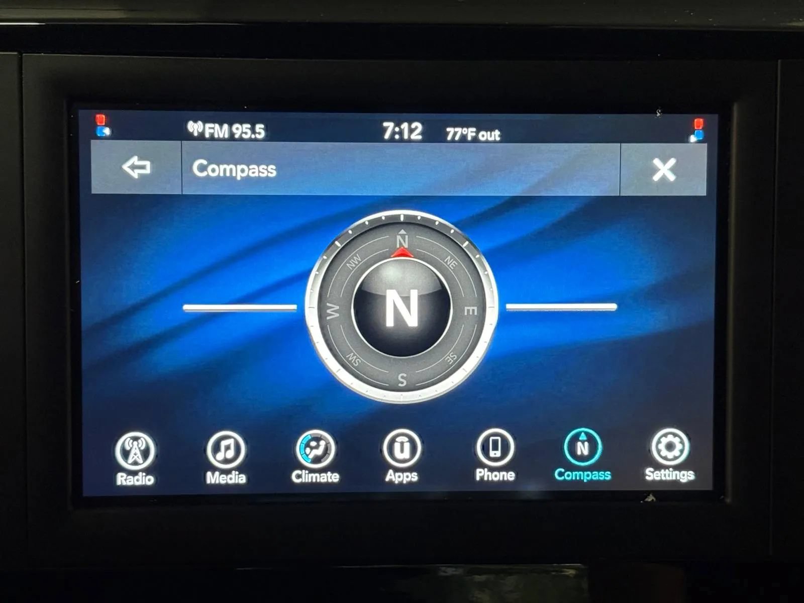 Used 2021 Chrysler Voyager Lxi FWD image 12