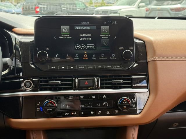 Used 2023 Nissan Pathfinder Platinum AWD/4WD image 12