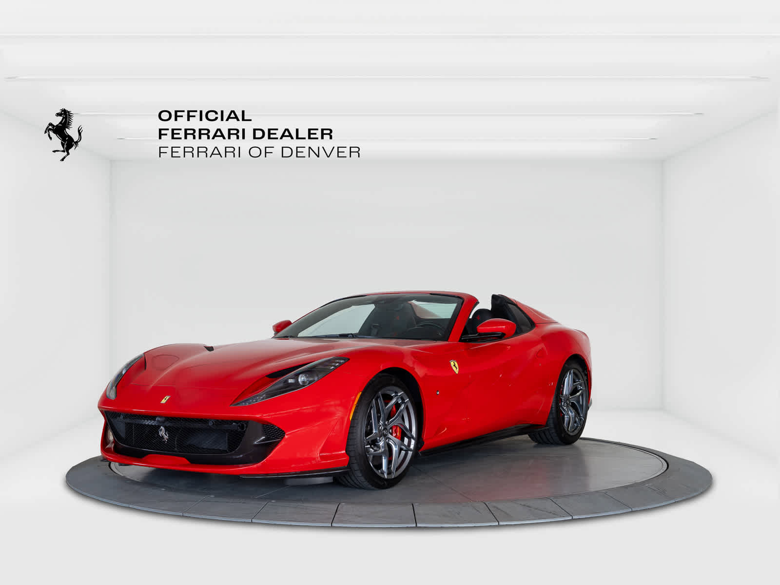 Used 2021 Ferrari 812 GTS image 1