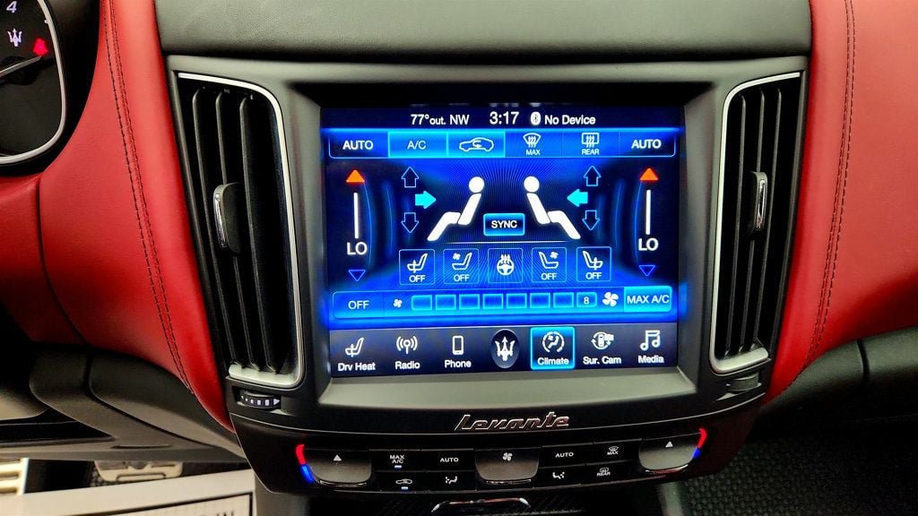 Used 2019 Maserati Levante S GranSport AWD/4WD image 19