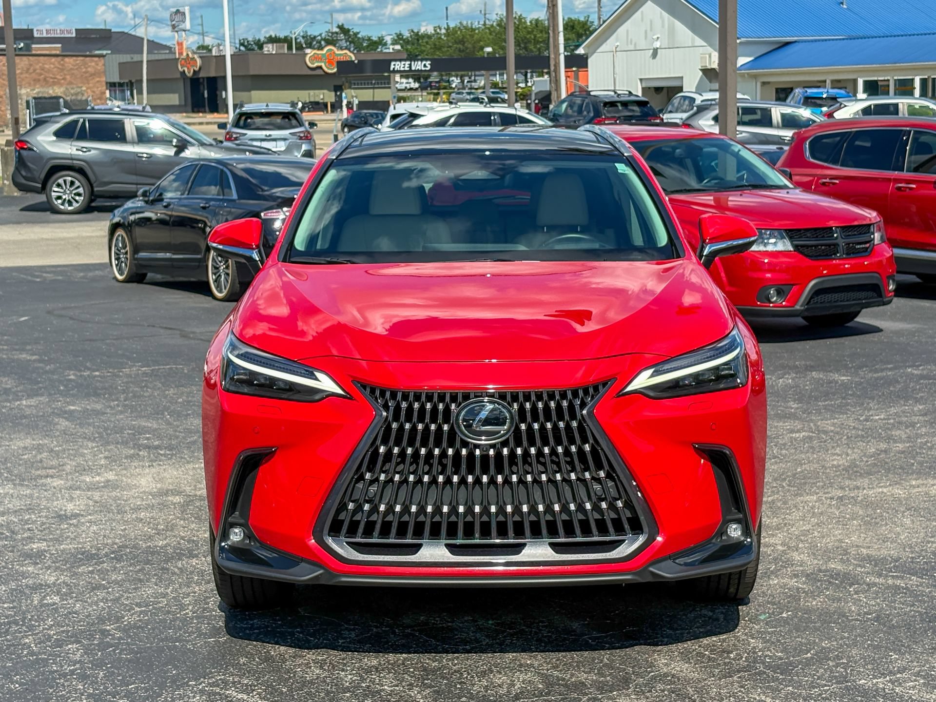 Used 2025 Lexus NX 350h AWD w/ Accessory Package (2T) image 4