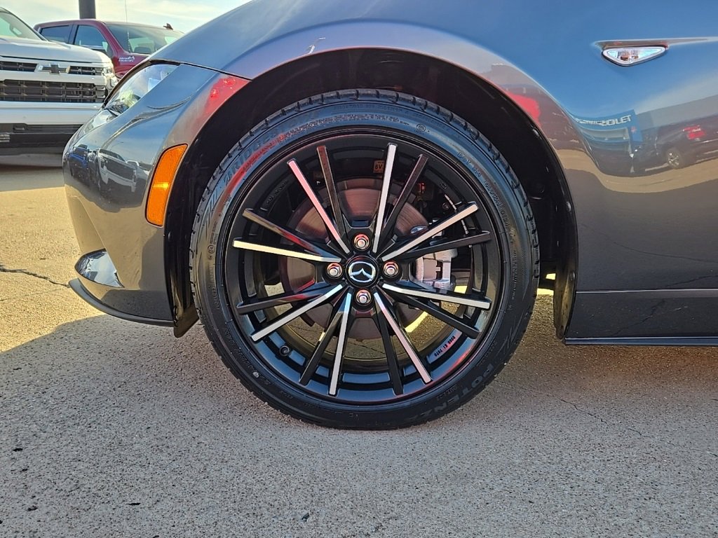 Used 2024 MAZDA MX-5 Miata RF Grand Touring image 11