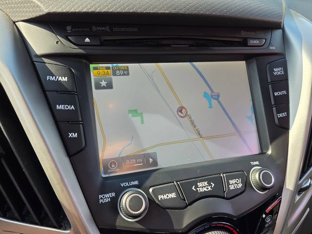 Used 2013 Hyundai Veloster w/ Tech Pkg FWD image 23