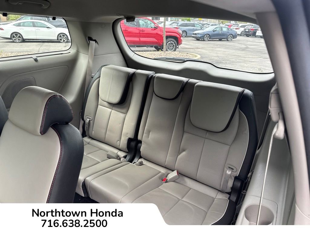 Used 2019 Kia Sedona EX FWD image 19