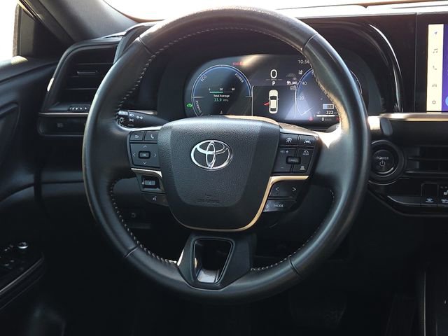 Used 2024 Toyota Crown XLE image 12