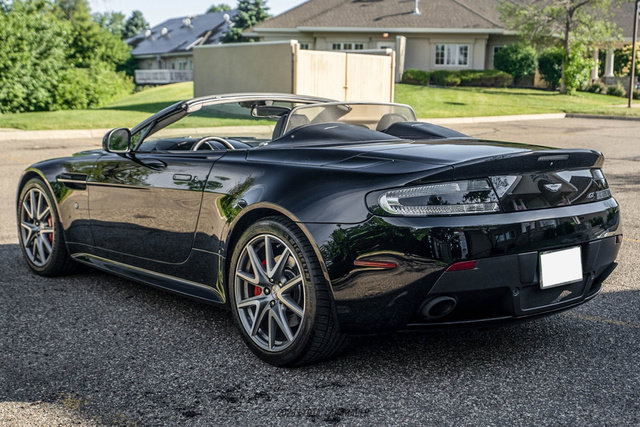 Used 2015 Aston Martin V8 Vantage GT RWD image 6