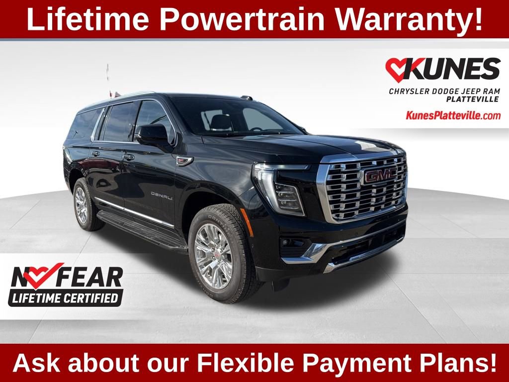 Used 2025 GMC Yukon XL Denali AWD/4WD image 3