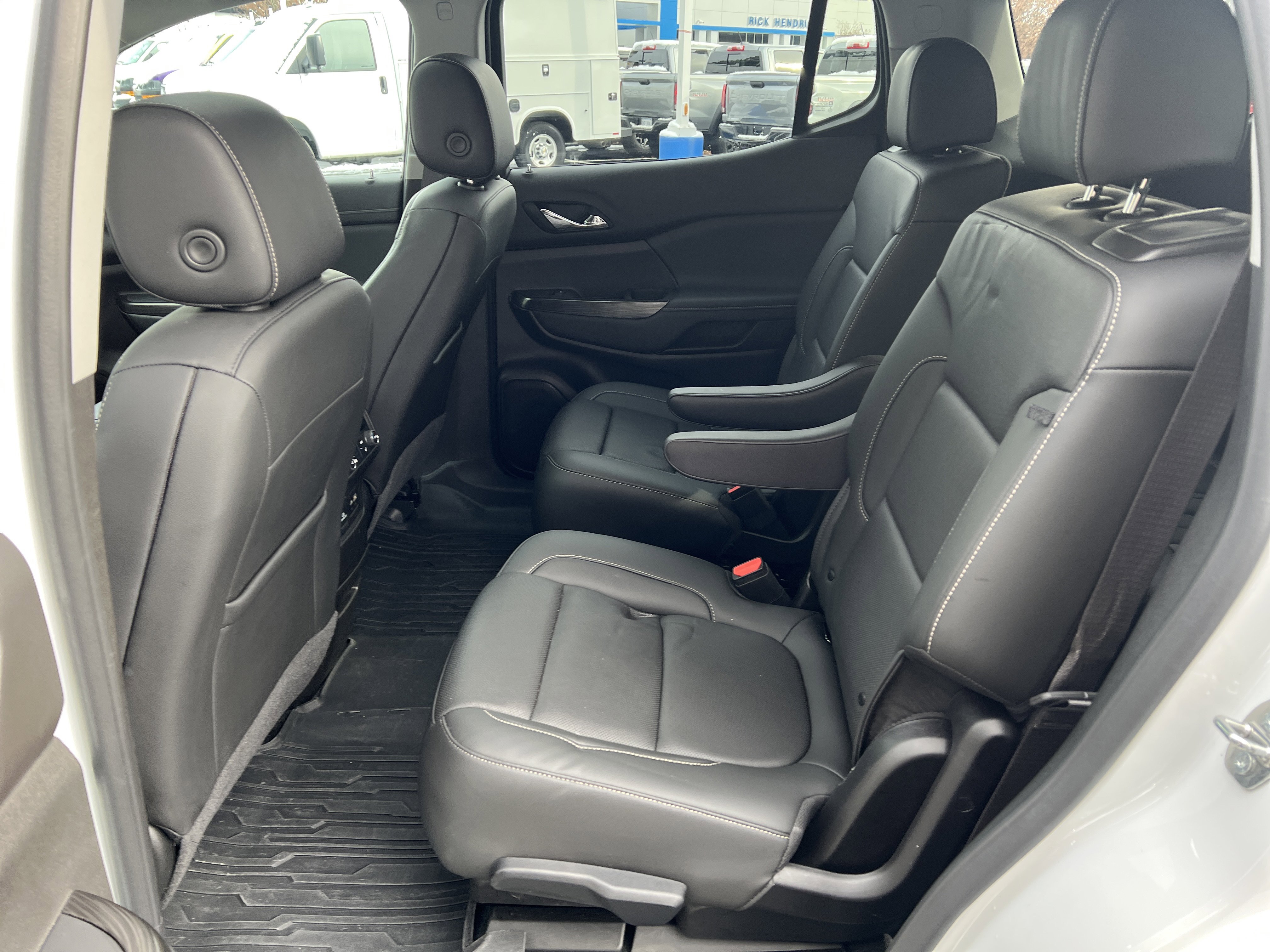 Certified 2023 GMC Acadia SLT w/ Elevation Edition image 31