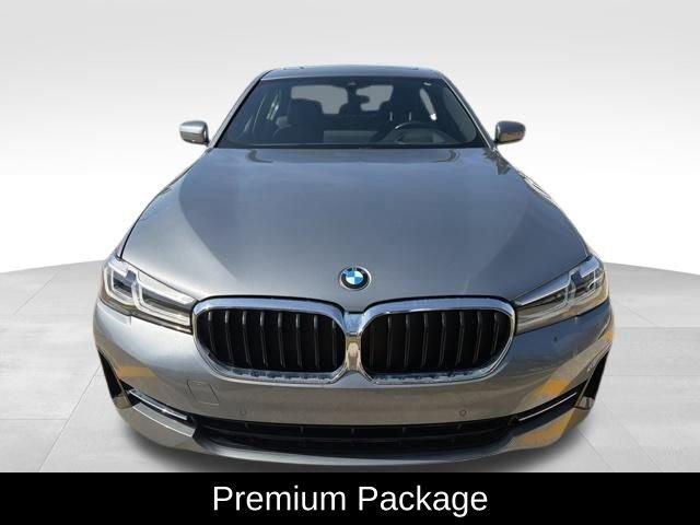 Used 2023 BMW 530i w/ Premium Package RWD image 2