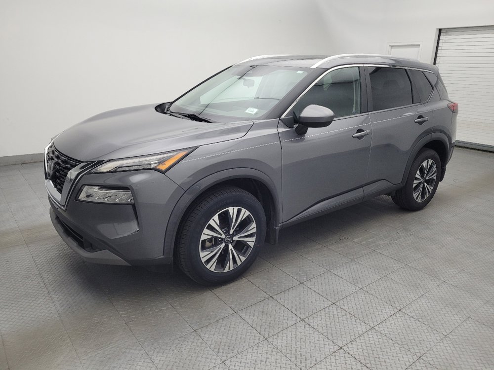Used 2023 Nissan Rogue SV w/ SV Premium B Package FWD image 2