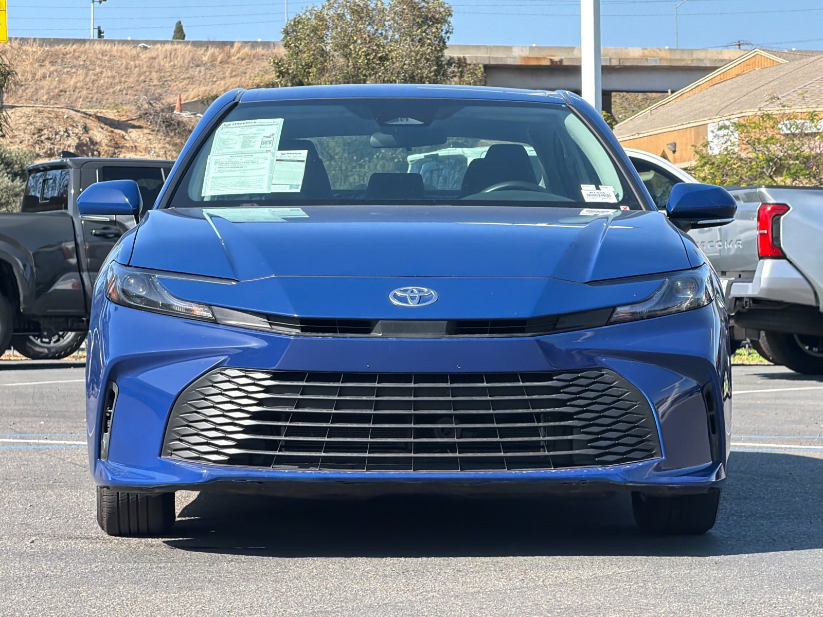 Used 2025 Toyota Camry LE FWD image 7