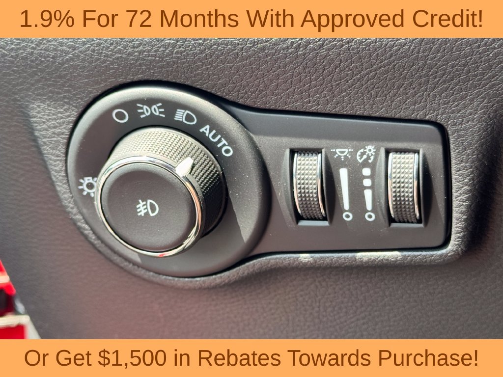 New 2026 Jeep Compass Limited w/ Sun, Sound & Navigation Group AWD/4WD image 28