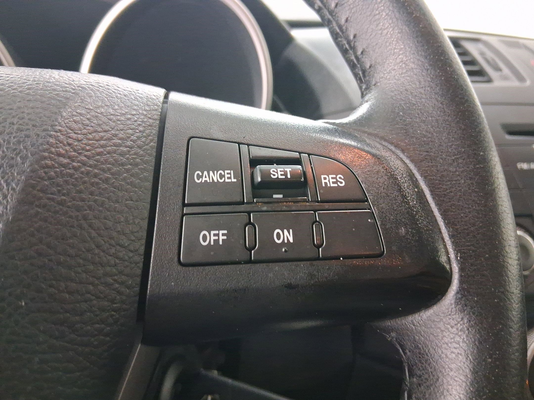 Used 2013 MAZDA MAZDA5 Touring image 20