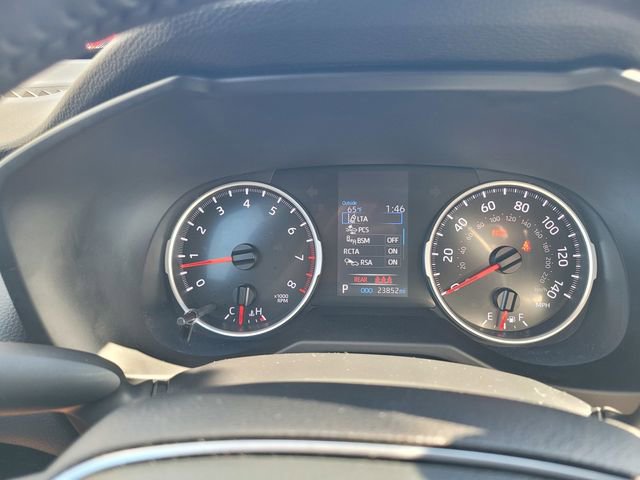 Used 2022 Toyota RAV4 XLE image 29