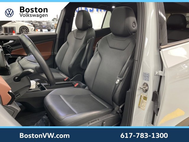 Used 2021 Volkswagen ID.4 Pro S image 9