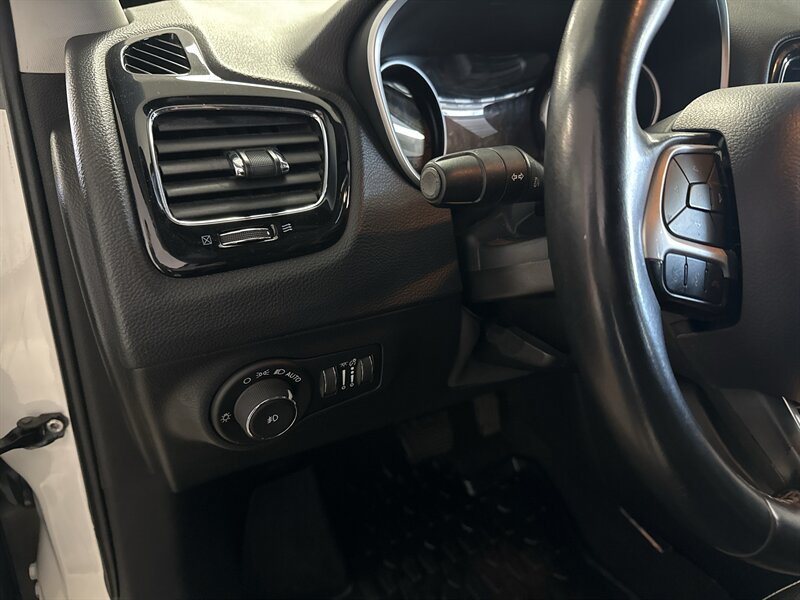 Used 2019 Jeep Compass Latitude AWD/4WD image 15