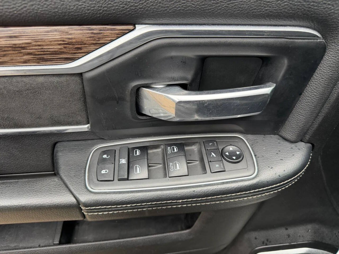 Used 2021 RAM 2500 Laramie AWD/4WD image 22