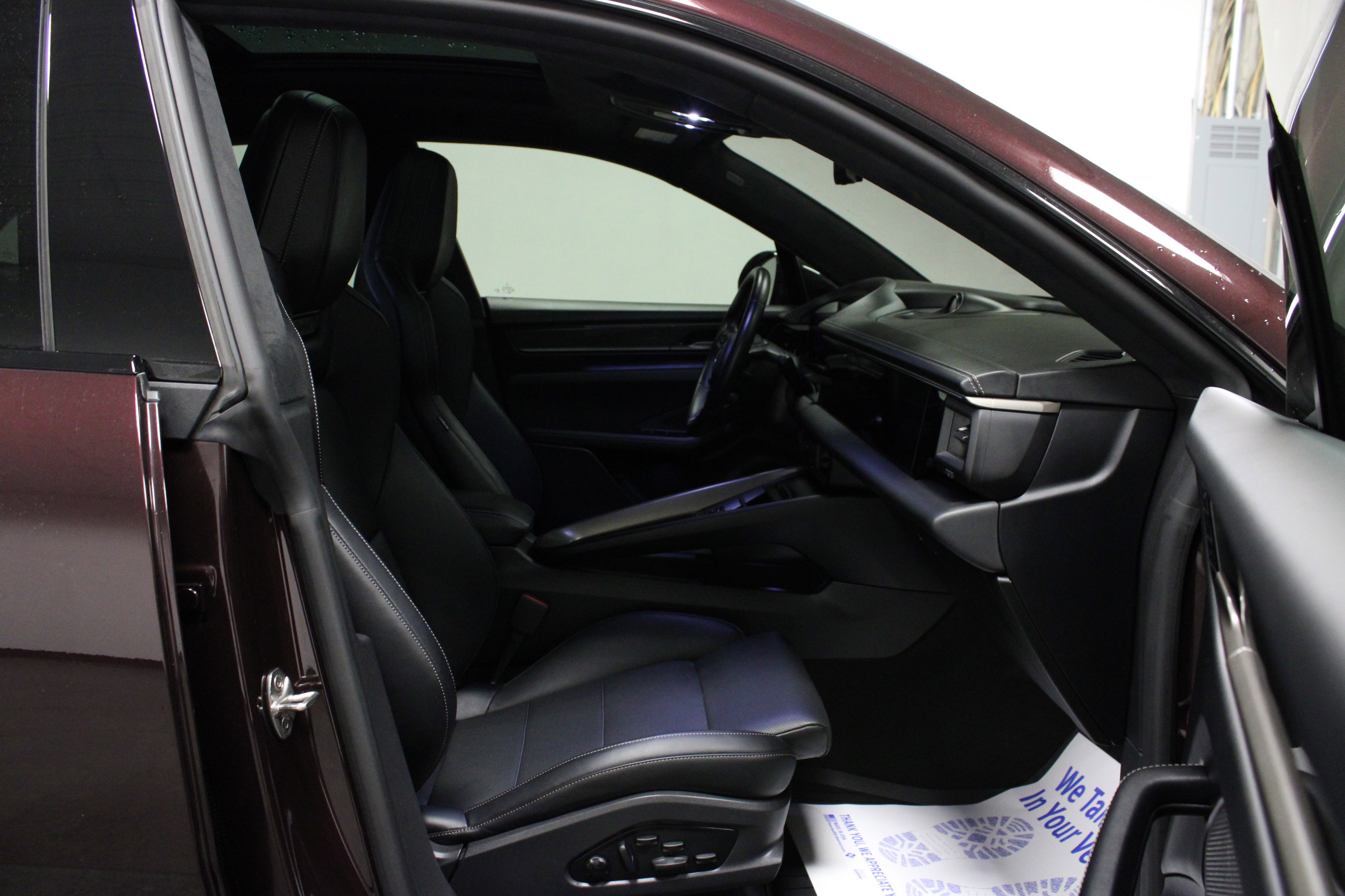 Used 2024 Porsche Macan Turbo Electric image 16