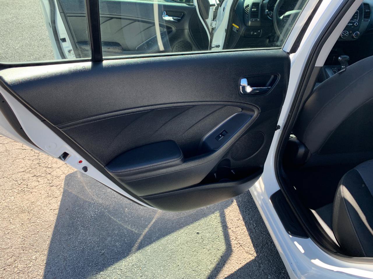Used 2015 Kia Forte LX w/ Popular Package FWD image 22