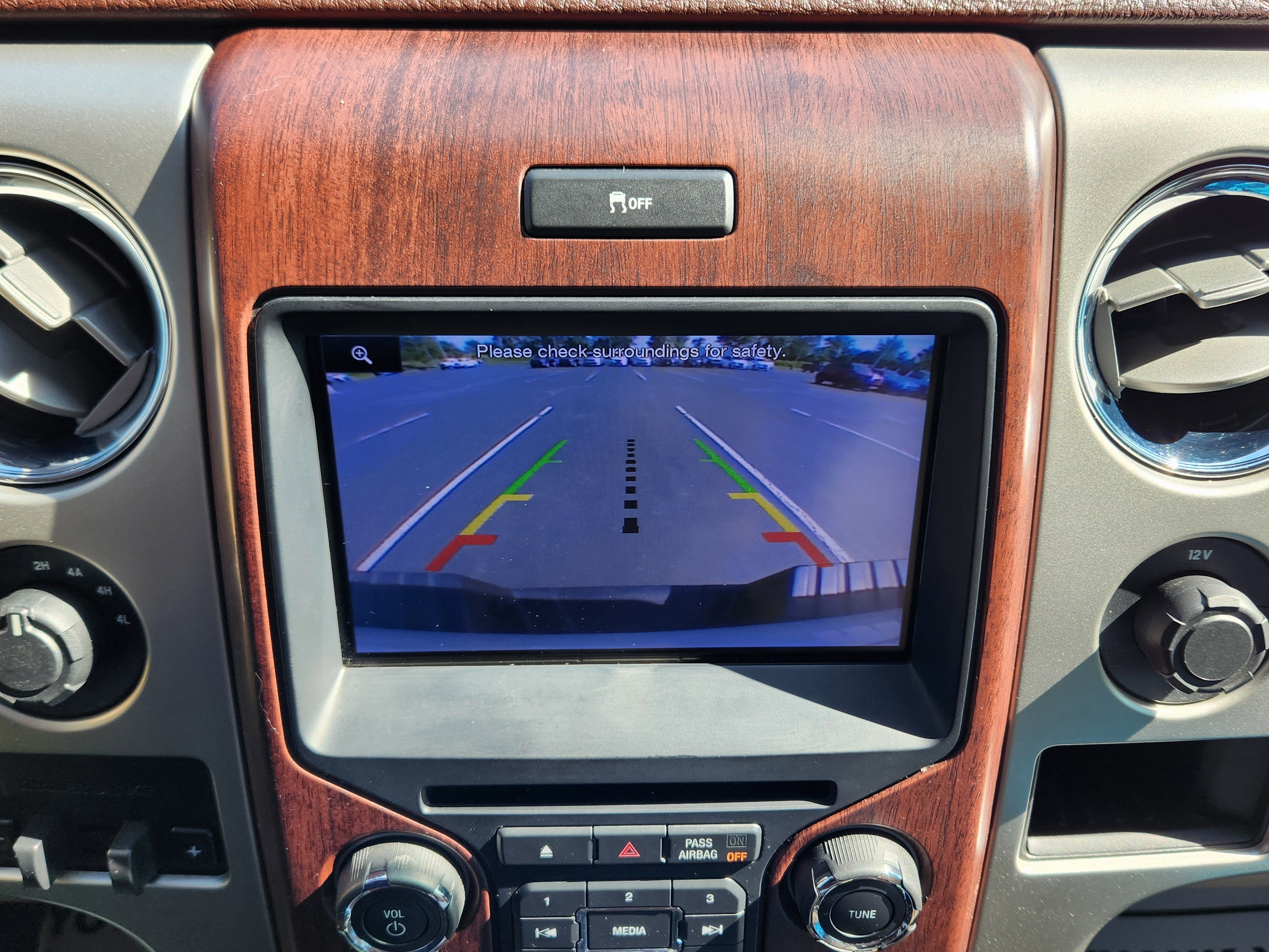 Used 2013 Ford F150 King Ranch w/ King Ranch Luxury Pkg AWD/4WD image 19
