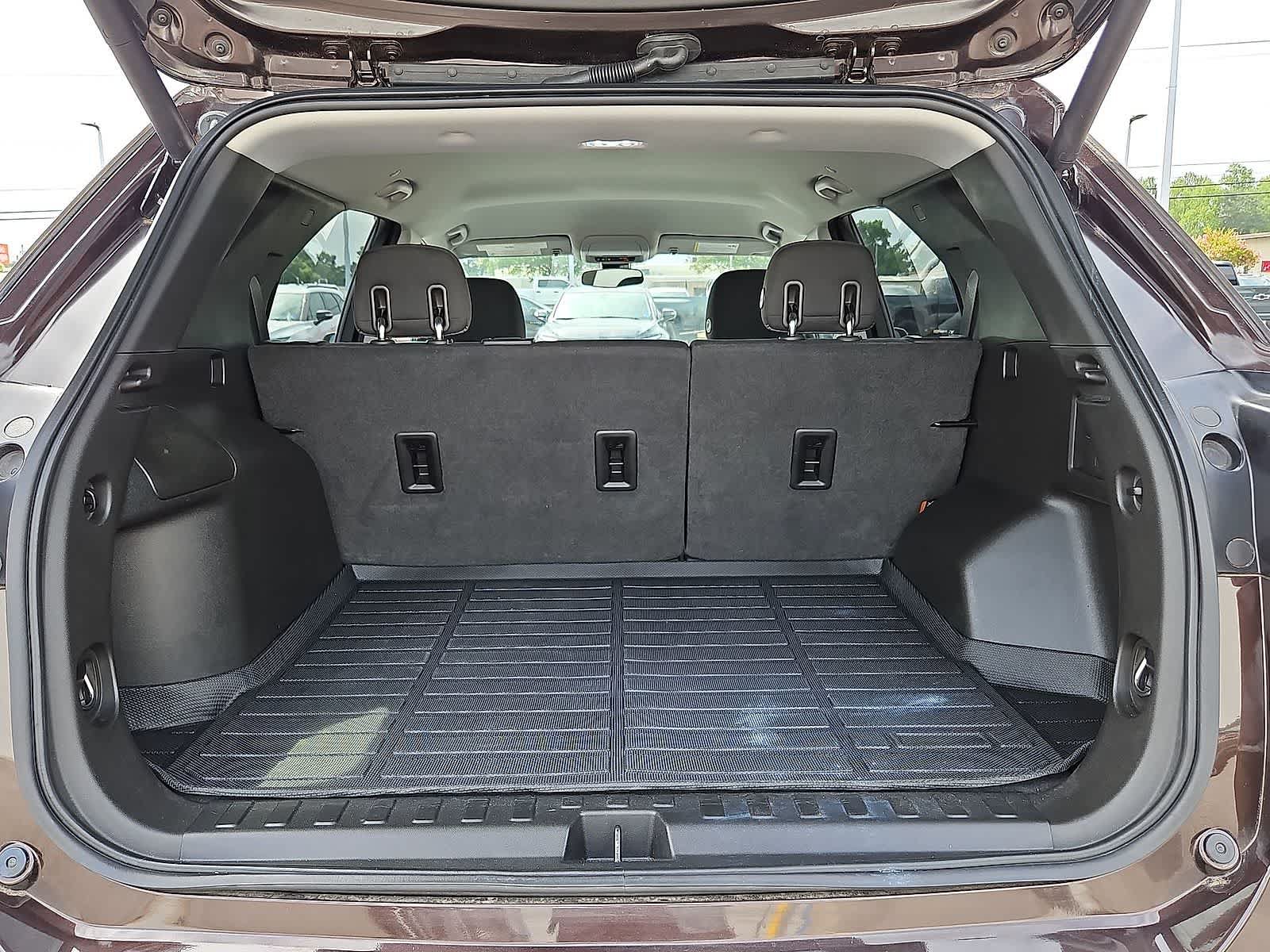 Used 2020 Chevrolet Equinox LT AWD/4WD image 30