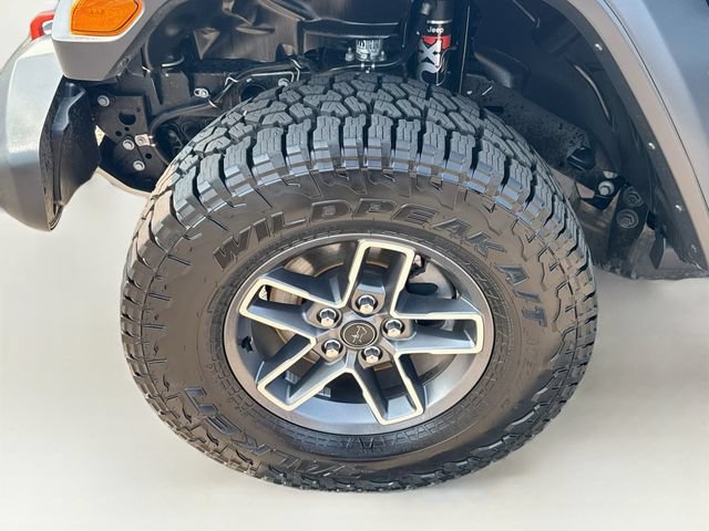Used 2026 Jeep Gladiator Mojave AWD/4WD image 34