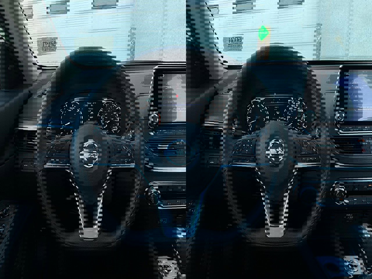 Used 2025 Nissan Altima 2.5 SV image 31