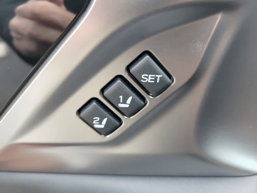 Used 2021 Subaru Outback Touring XT image 27