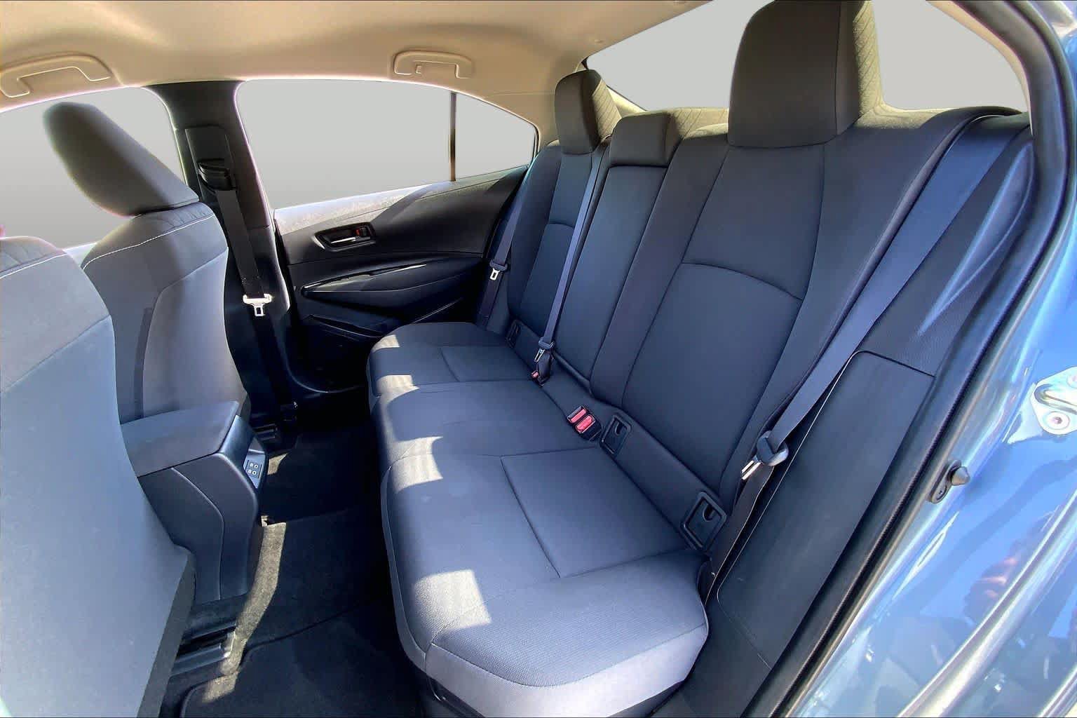 Used 2026 Toyota Corolla LE FWD image 20